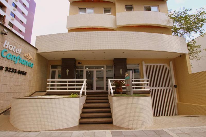 ホテル Confiance Soho Batel