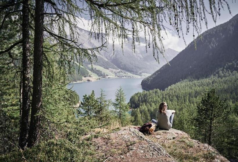 Goldene Rose Karthaus A Member Of Small Luxury Hotels Of The World