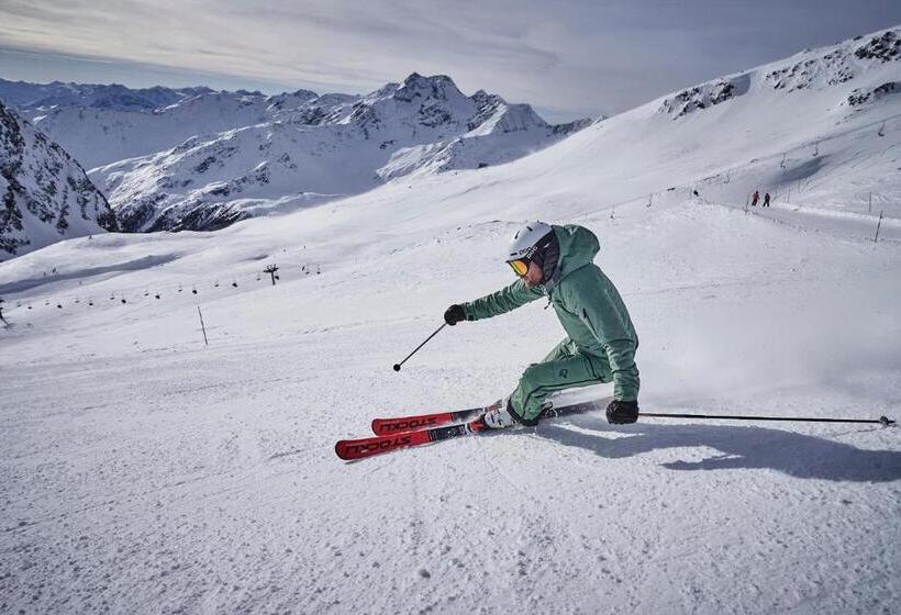 Goldene Rose Karthaus A Member Of Small Luxury Hotels Of The World