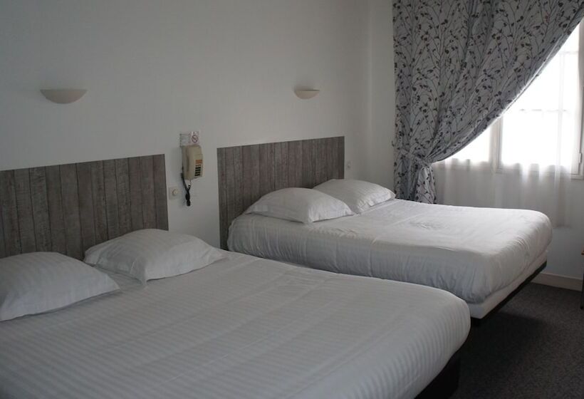 Отель Hôtel Le Petit Billot