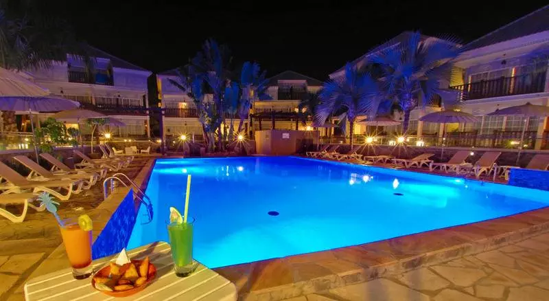 هتل Hôtel Les Créoles