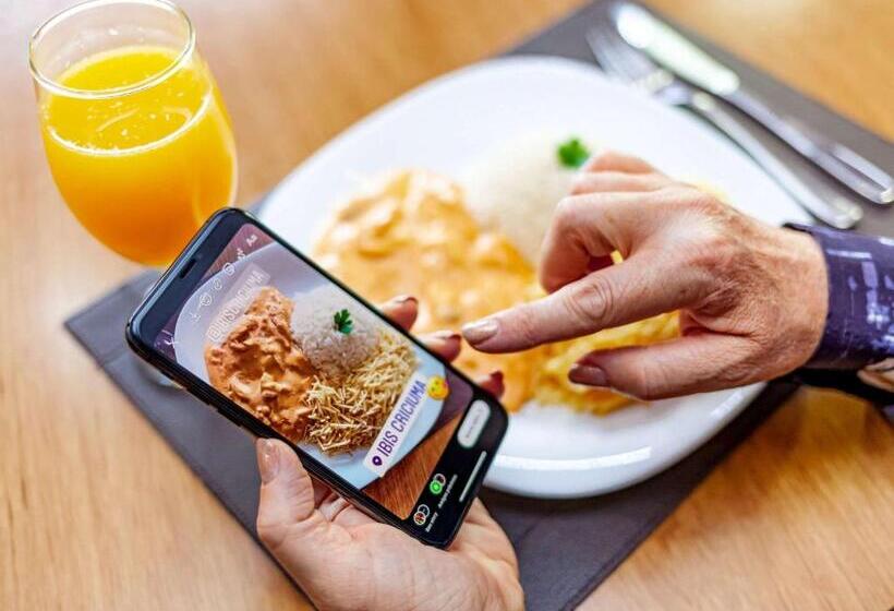 هتل Ibis Criciuma