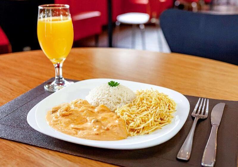 هتل Ibis Criciuma