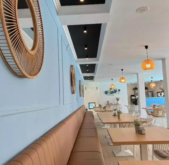 هتل Krystal Boutique Mansion