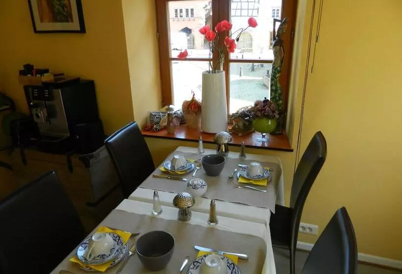 בית מלון כפרי L Hostellerie Du Château