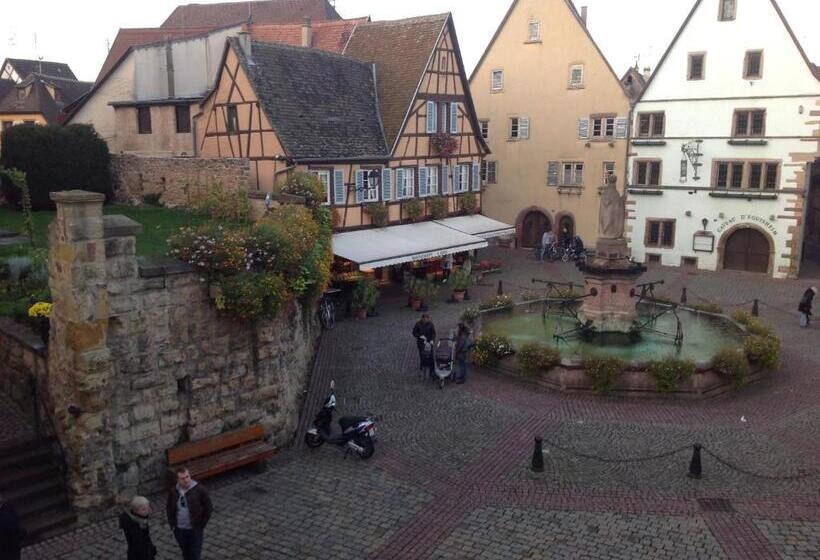 ホテル L Hostellerie Du Château