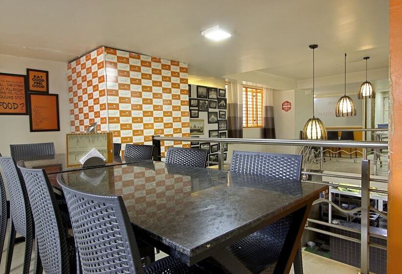 فندق Mannars Residency