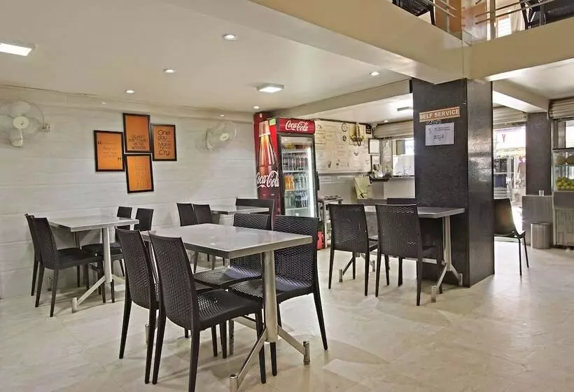 בית מלון כפרי Mannars Residency