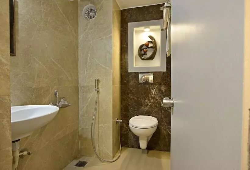 בית מלון כפרי Mannars Residency