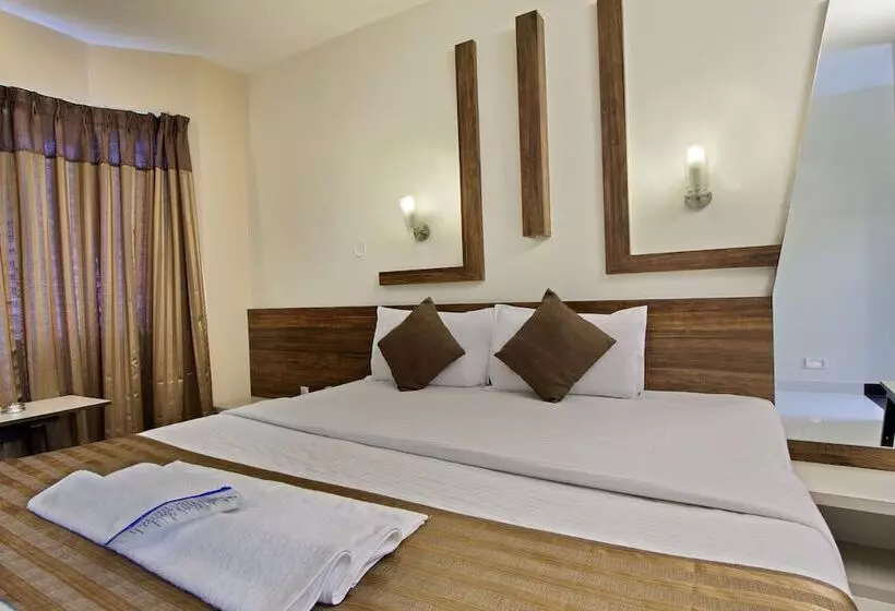 בית מלון כפרי Mannars Residency