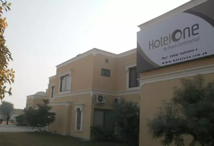호텔 One Bahawalpur