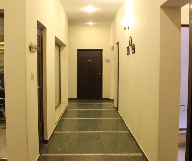 호텔 One Bahawalpur