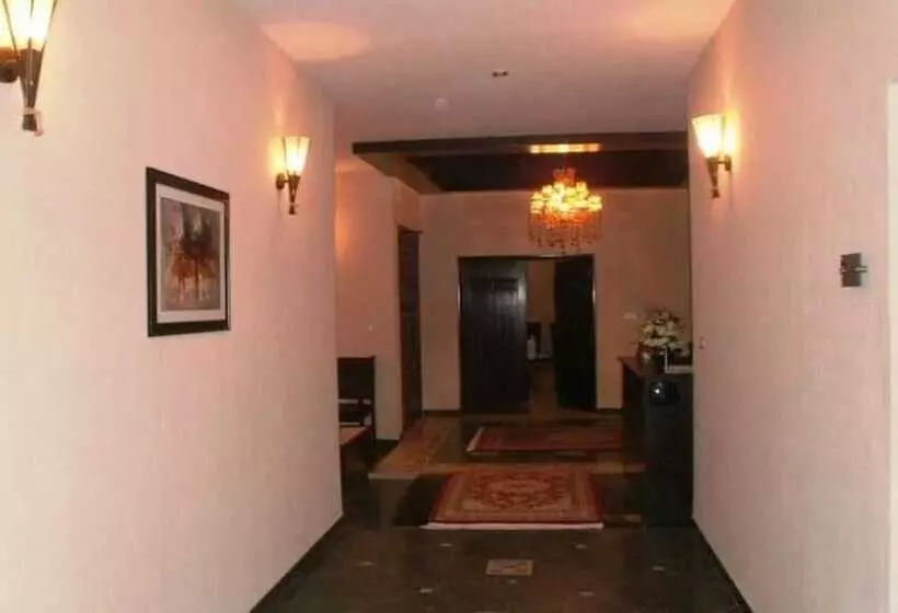 호텔 One Bahawalpur