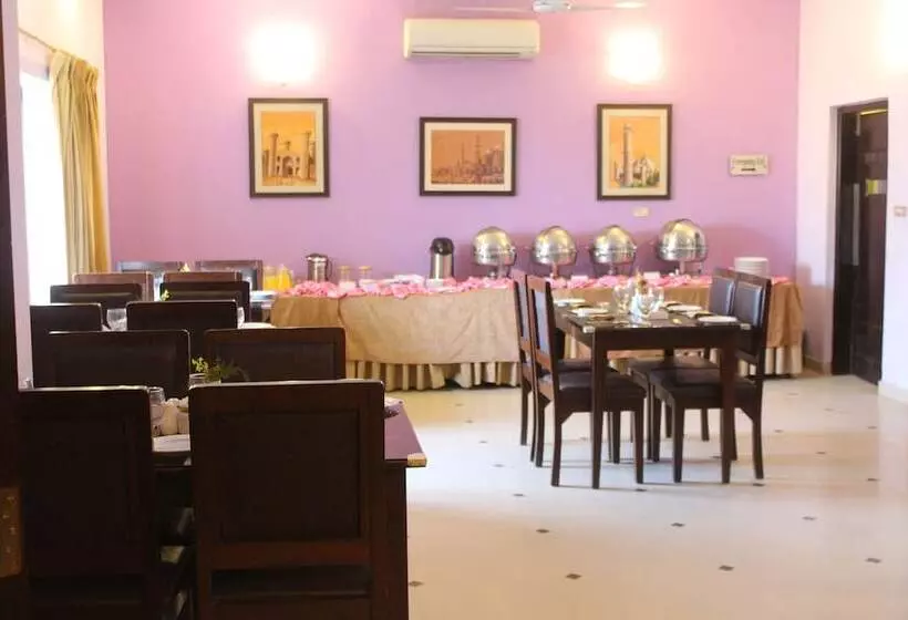 호텔 One Bahawalpur