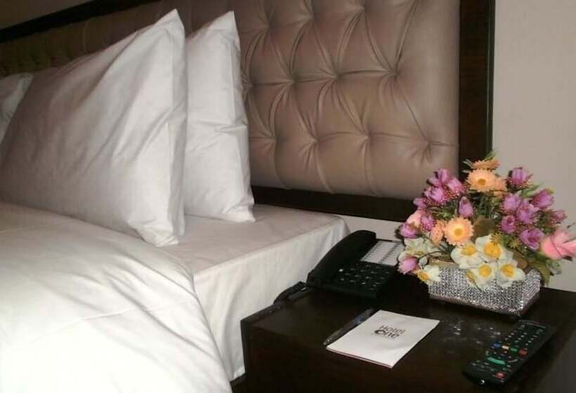 호텔 One Bahawalpur