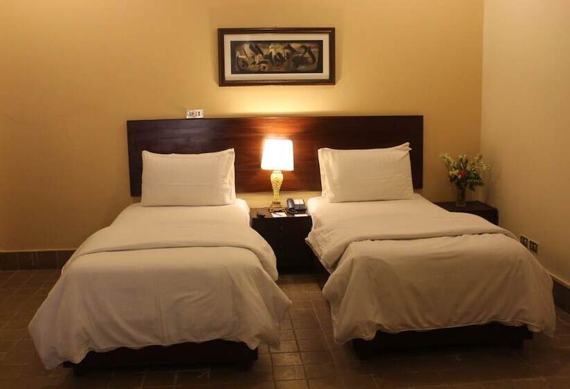 호텔 One Bahawalpur