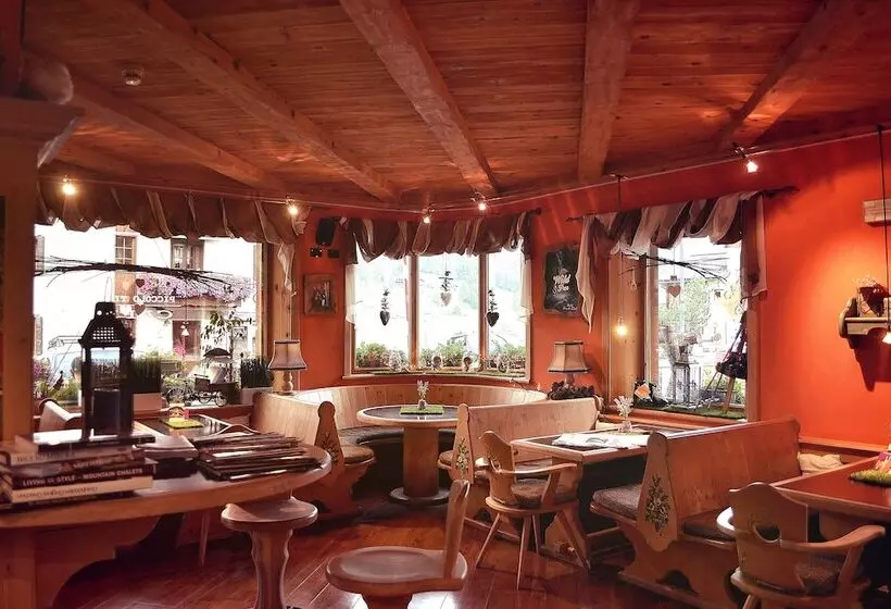 ホテル Piccolo Tibet