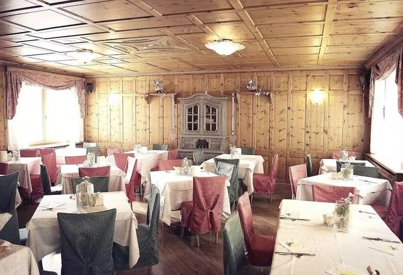 ホテル Piccolo Tibet