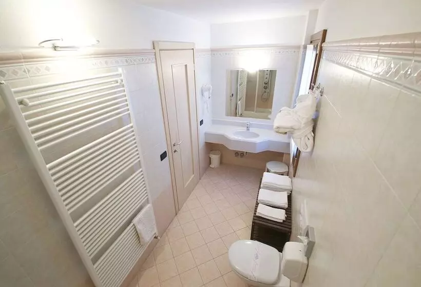 ホテル Piccolo Tibet