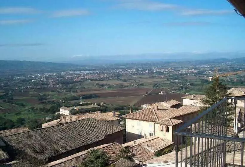 فندق Posta Panoramic Assisi