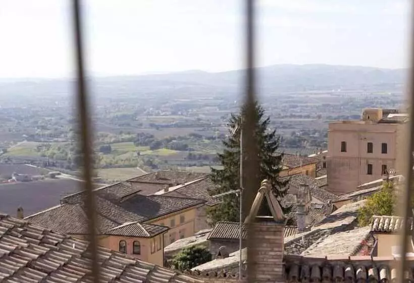 فندق Posta Panoramic Assisi