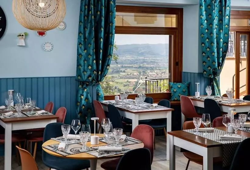 فندق Posta Panoramic Assisi