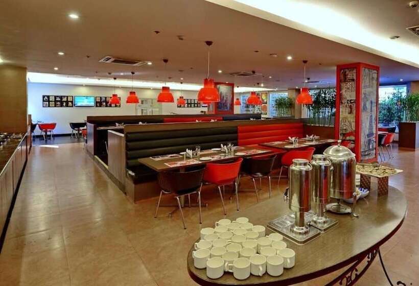 Red Fox By Lemon Tree Hotels, Delhi Airport