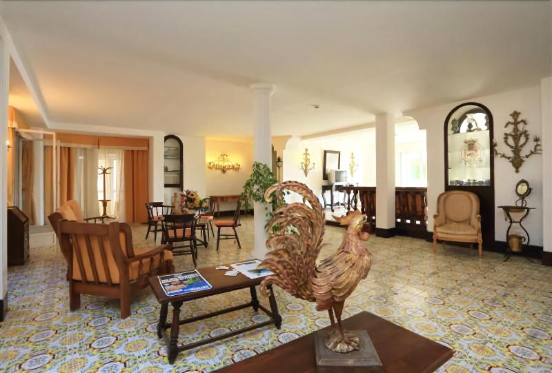 فندق Torre Dei Borboni