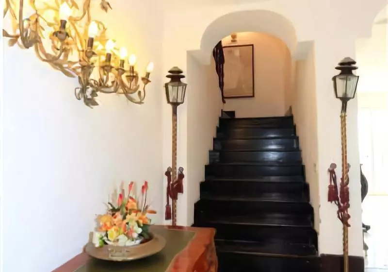 호텔 Torre Dei Borboni