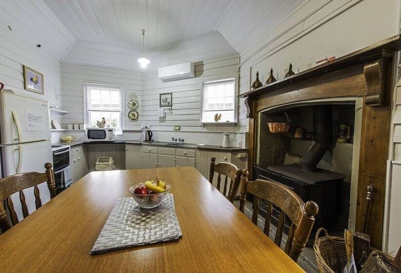 酒店 Touchwood Cottages