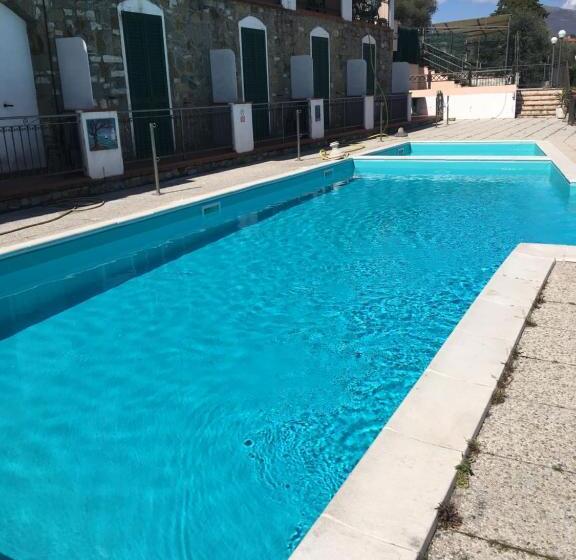 בית מלון כפרי Ulivo