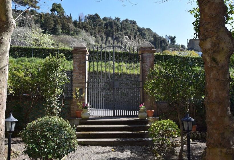 Villa Porta All'arco