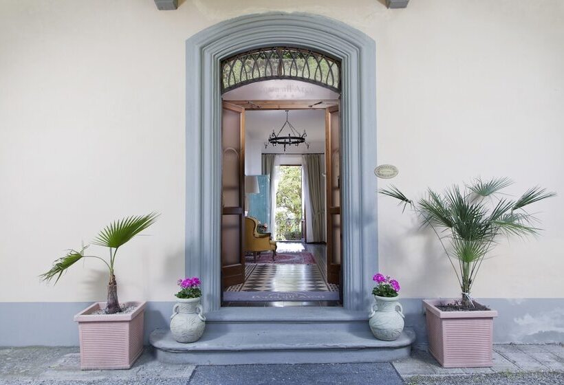 Villa Porta All'arco