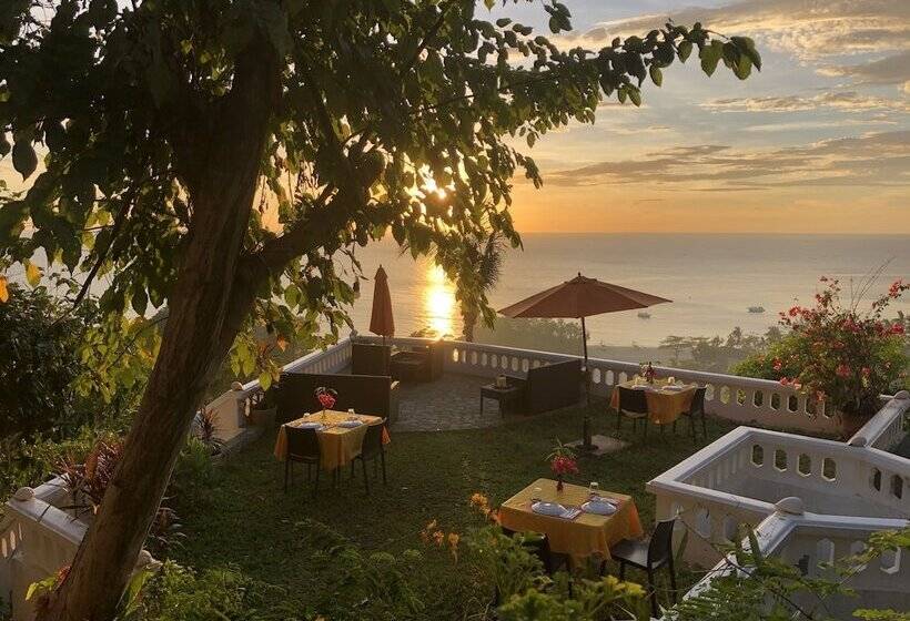 Argonauta Boracay Boutique Hotel With Apartments And Villas