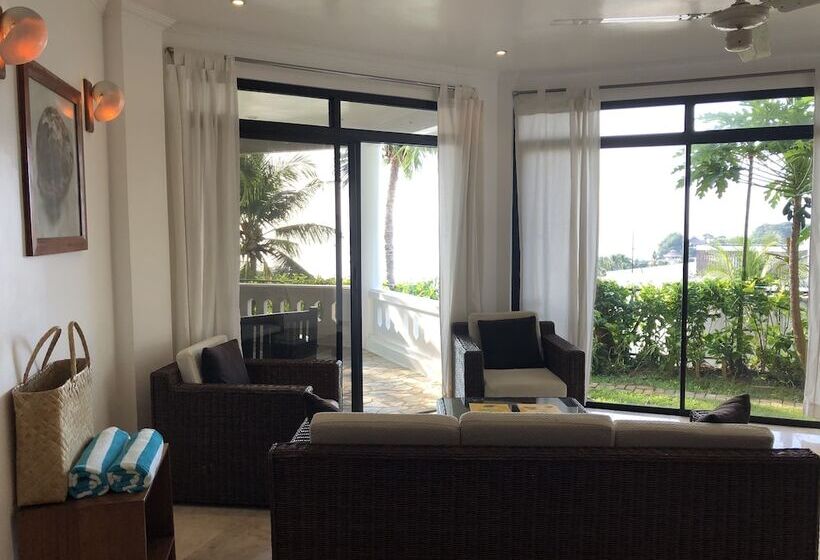 Argonauta Boracay Boutique Hotel With Apartments And Villas