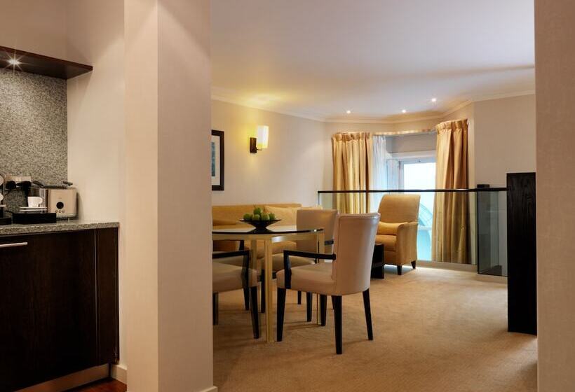 Cheval Phoenix House At Sloane Square