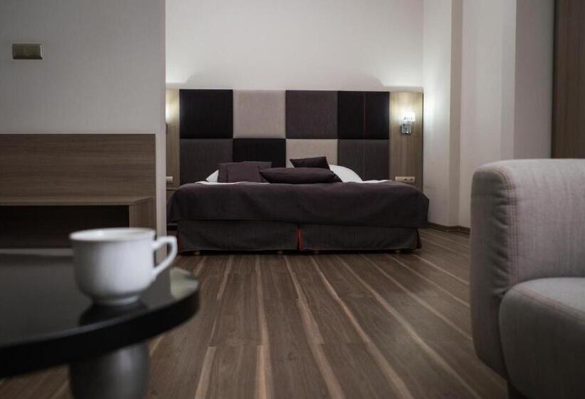 בית מלון כפרי City Boutique