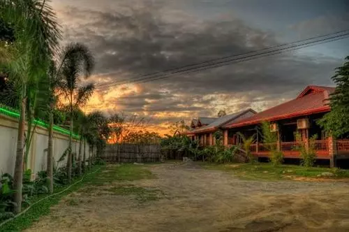 هتل Grand Octagon Resort