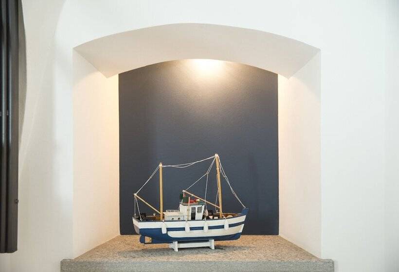 ホテル La Barca Blu