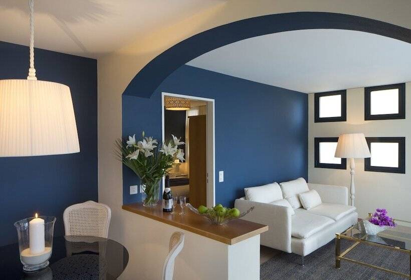 ホテル La Barca Blu