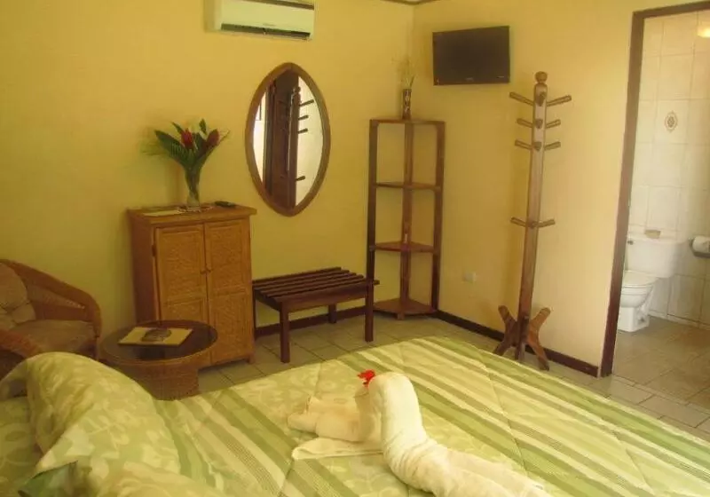 هتل La Rosa De America