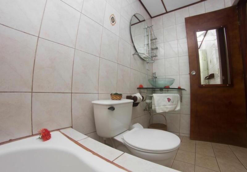 هتل La Rosa De America