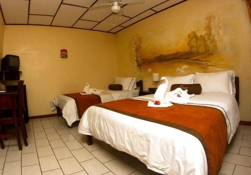 هتل La Rosa De America