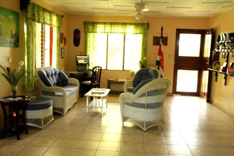 هتل La Rosa De America