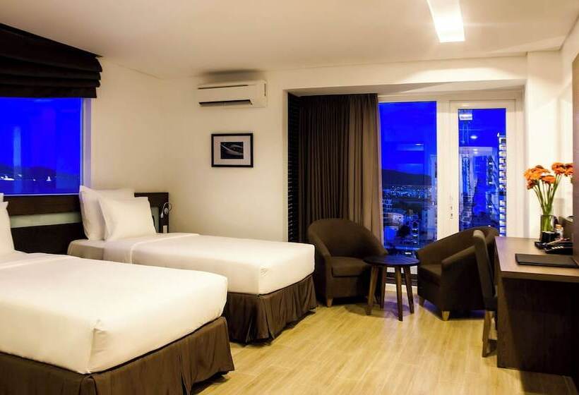 هتل Ocean View Nha Trang