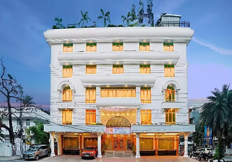 Hotelli Raj Palace