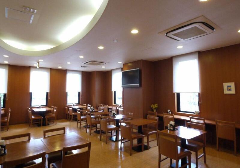 酒店 Route Inn Matsusaka Ekihigashi