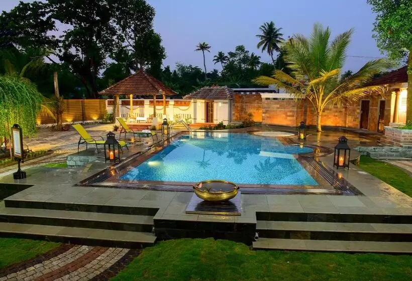 Kumarakom Tharavadu A Heritage Hotel, Kumarakom