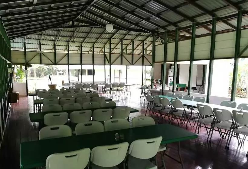 호텔 Vista Drake Lodge