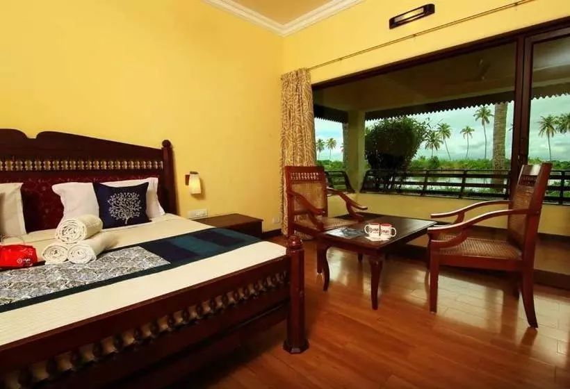 Manor Back Water Resort